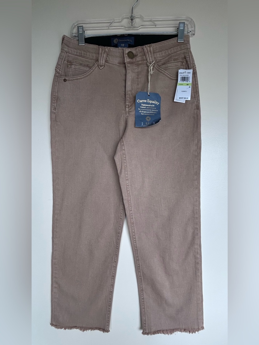 DEMOCRACY
Ab Solution Scallop Hem
Jean Size 4P
- Taupe Brown